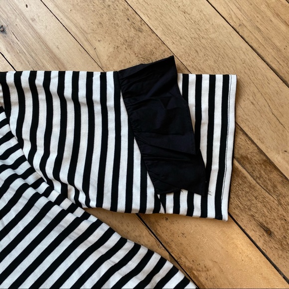 All Row black and white stripped Ruffle tee - Picture 2 of 6